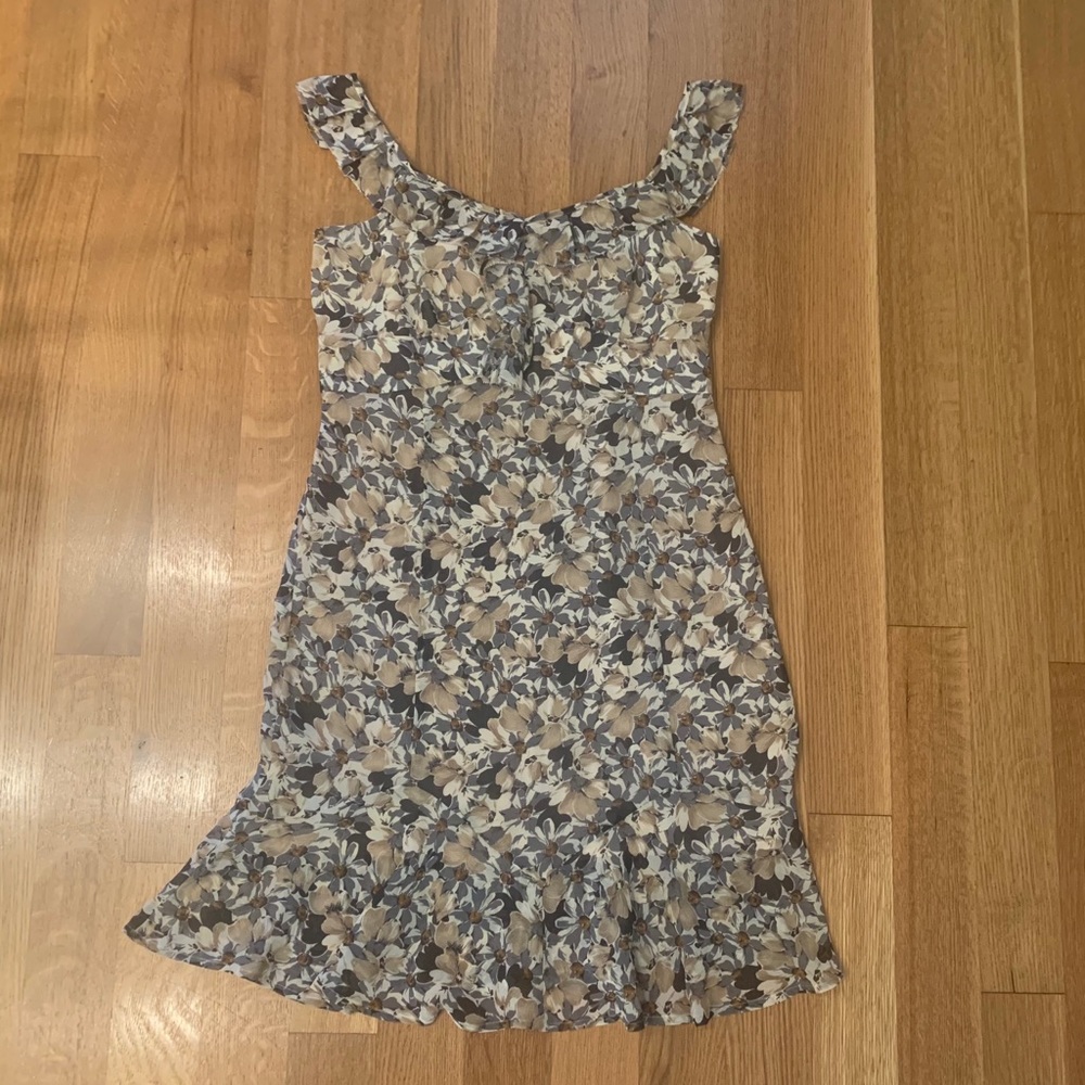 😎5 for $25😎 Ann Taylor floral dress